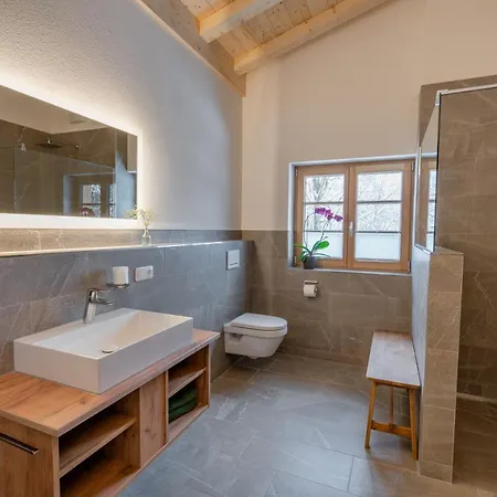 Waldgut Apartamento *